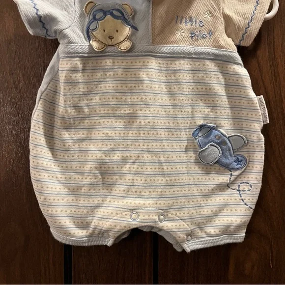 Little Wonders | Vintage Baby Boy Romper | Little Bear Pilot | Size: Newborn | - Picture 3 of 6